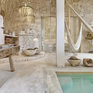 Coconut Cave Ferienhaus Tulum